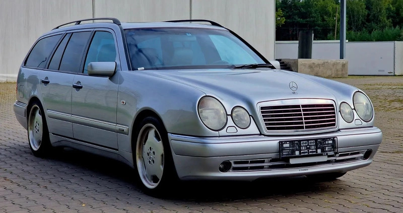 Mercedes-Benz Klasa E cena 87000 przebieg: 95000, rok produkcji 1999 z Kęty małe 106